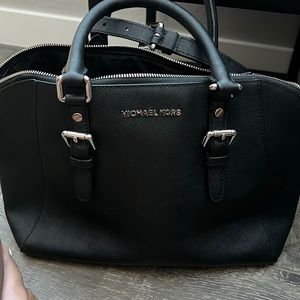 All black micheal Kors